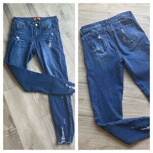 Wax Jean Butt I Love You Skinny Ankle Cropped Jeans Distressed Size 9